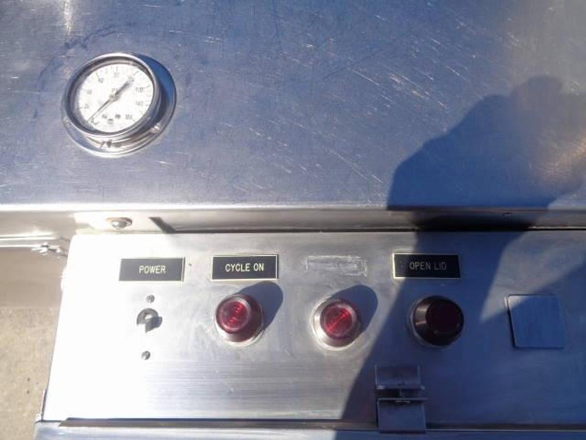 Used Cozzoli GW-1220 Vial Washer, Stainless Steel