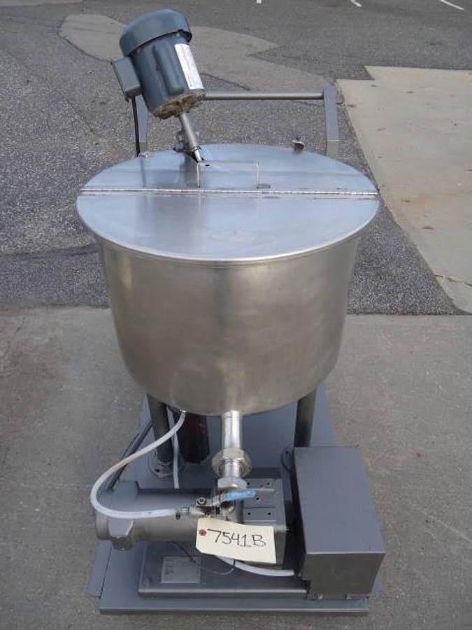 Used Approx. 30 Gallon Stainless Steel Portable Tank With Zenith Pump