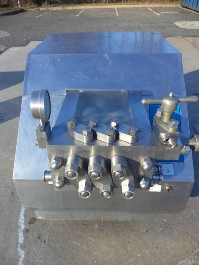 Used APV Gaulin MS18 two stage homogenizer, 75HP.