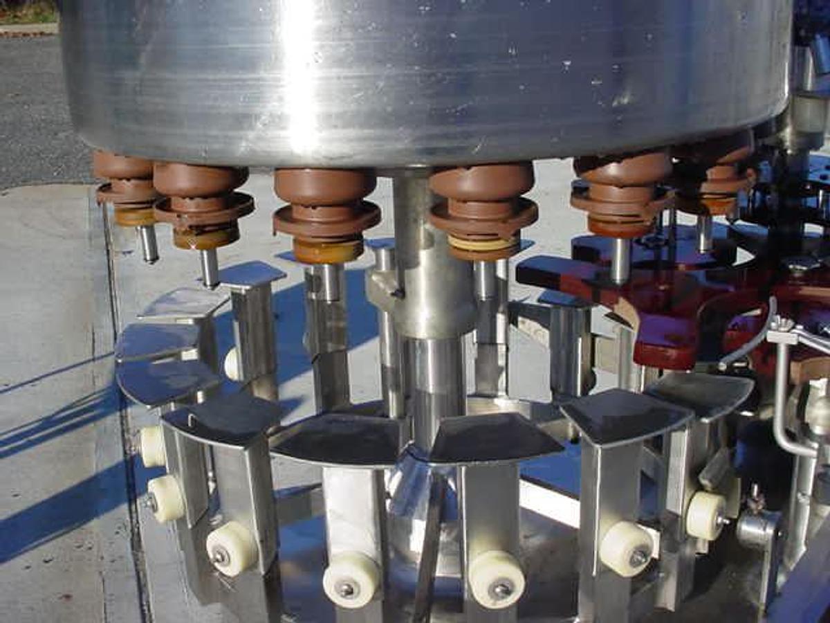 Used Fogg 16 Head Rotary Liquid Filler/Capper, All Stainless