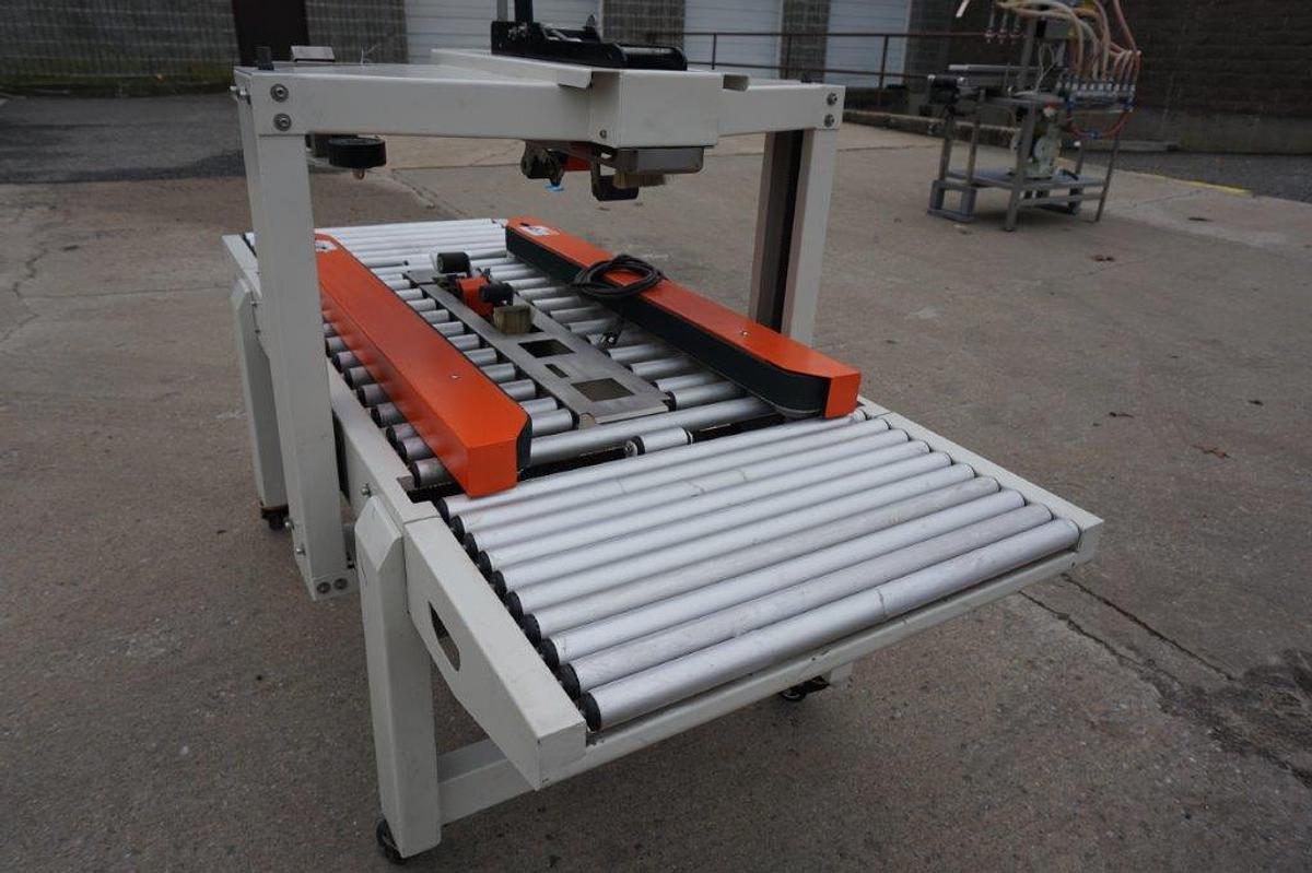 Used Single Phase Top and Bottom Case Sealer, Single Phase Electrics