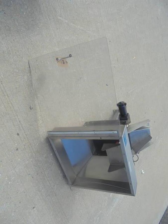 Used Hoppmann 23 In. X 24 In. Stainless Vibratory Feeder-