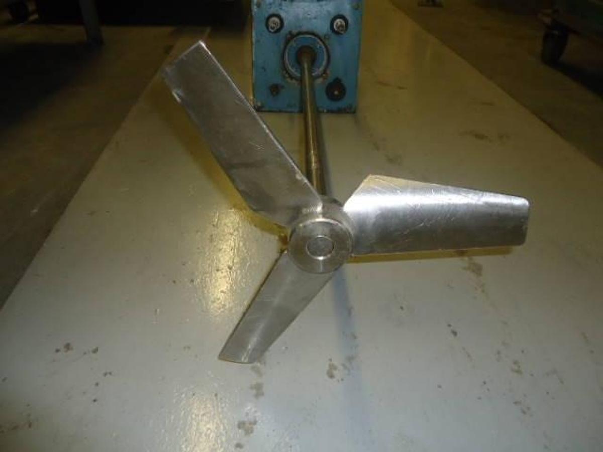Used Chemineer Air Operated Fixed Mounted Agitator, 16 in. Diameter Blade