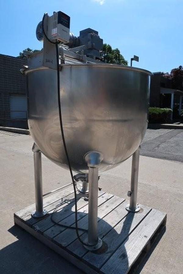 Used 300 Gallon Groen SS Hemispherical Scraper Agitated Kettle