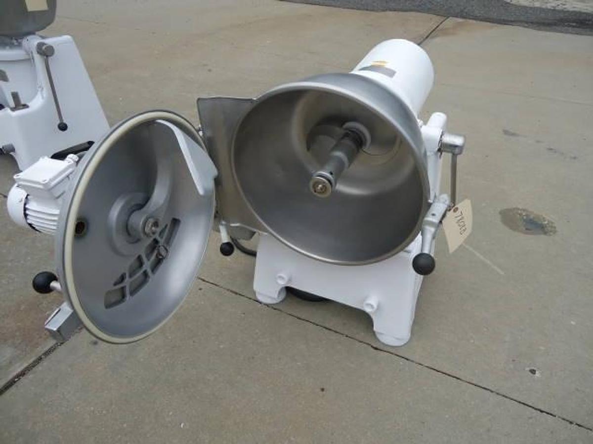 Used Stephan Vcm-40e Vertical Cutter/Mixer, 12 Hp/9 Hp