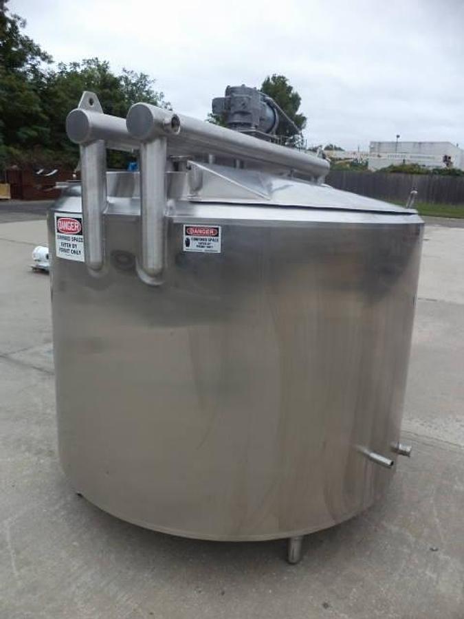 Used 600 Gallon Cherry Burrell Stainless Steel Mix Tank, 100 PSI Jacket