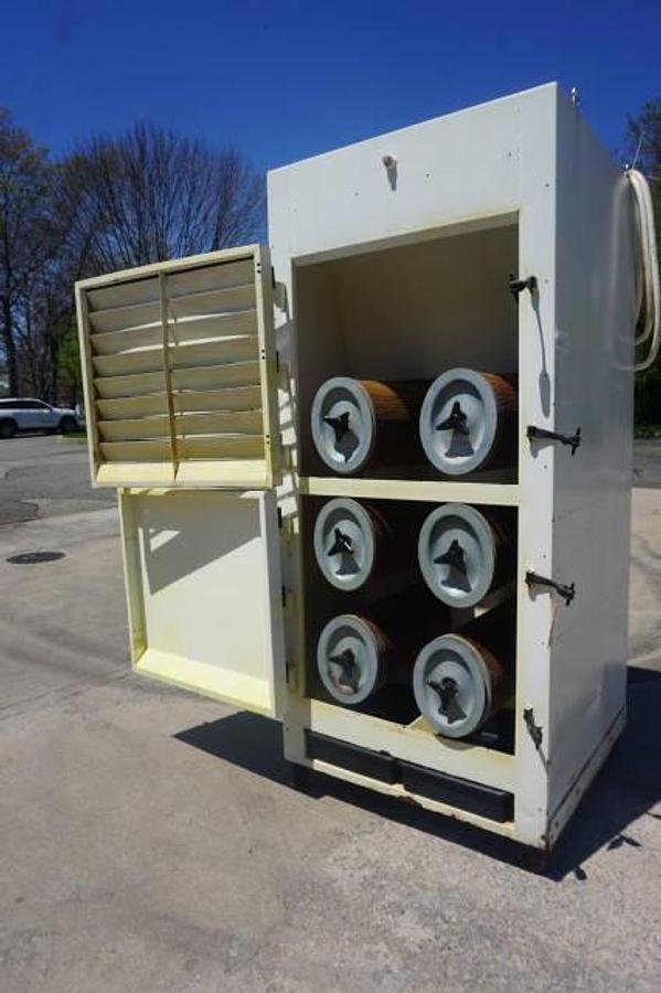 Used Donaldson/Torit DWS6 Dust Collector, 1,140 Sq. Ft. Filter Area