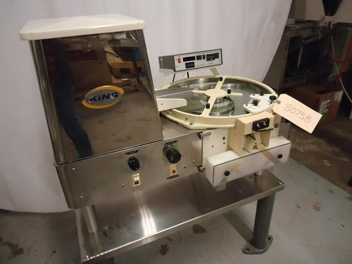 Used King TB4 (GMP) Tabletop Tablet/Capsule Counting Machine
