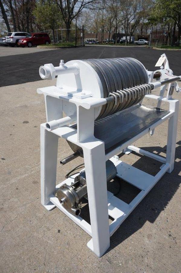 Used Star 12 In. Diameter Filter Press, 14 Sheet