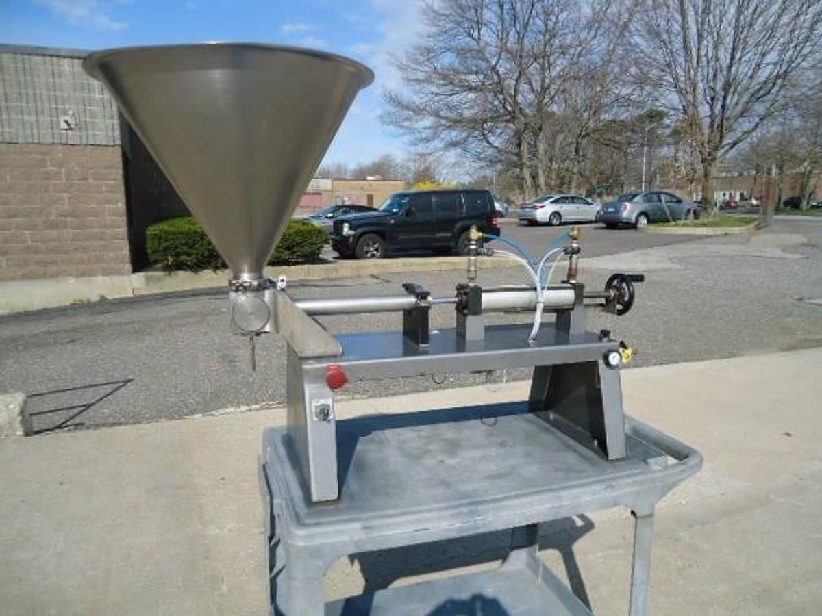 Used Mrm/Elgin Single Piston Filler