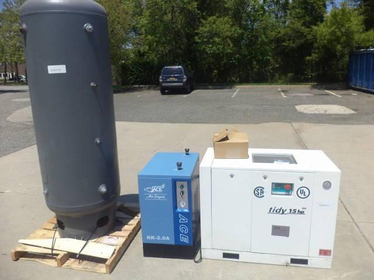 Used United States Air Compressor 15HP Compressor with Compressed Air Dryer and Expansion Tank