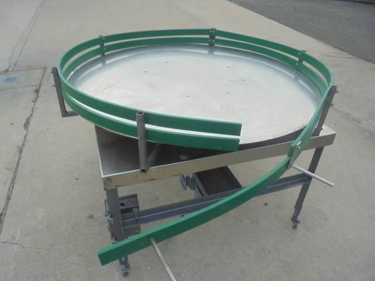 Used 60 In. Diameter Rotary Unscrambling/Accumulating Table