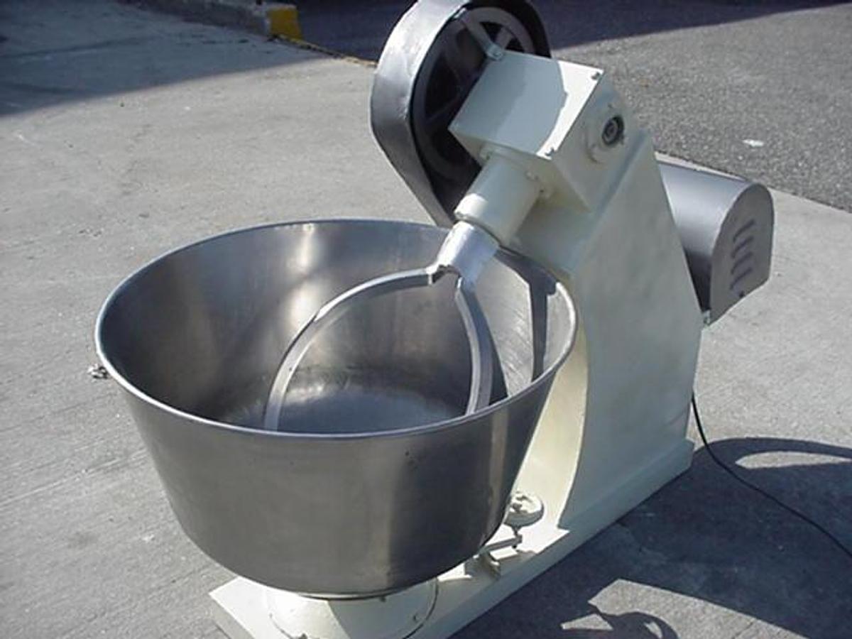 Used 100 Qt. Ss Bowl Mixer, Inclined Beater