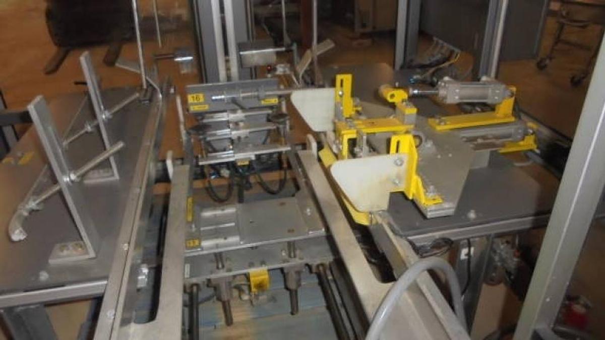 Used Eagle Packaging Machinery Tray/Box Former