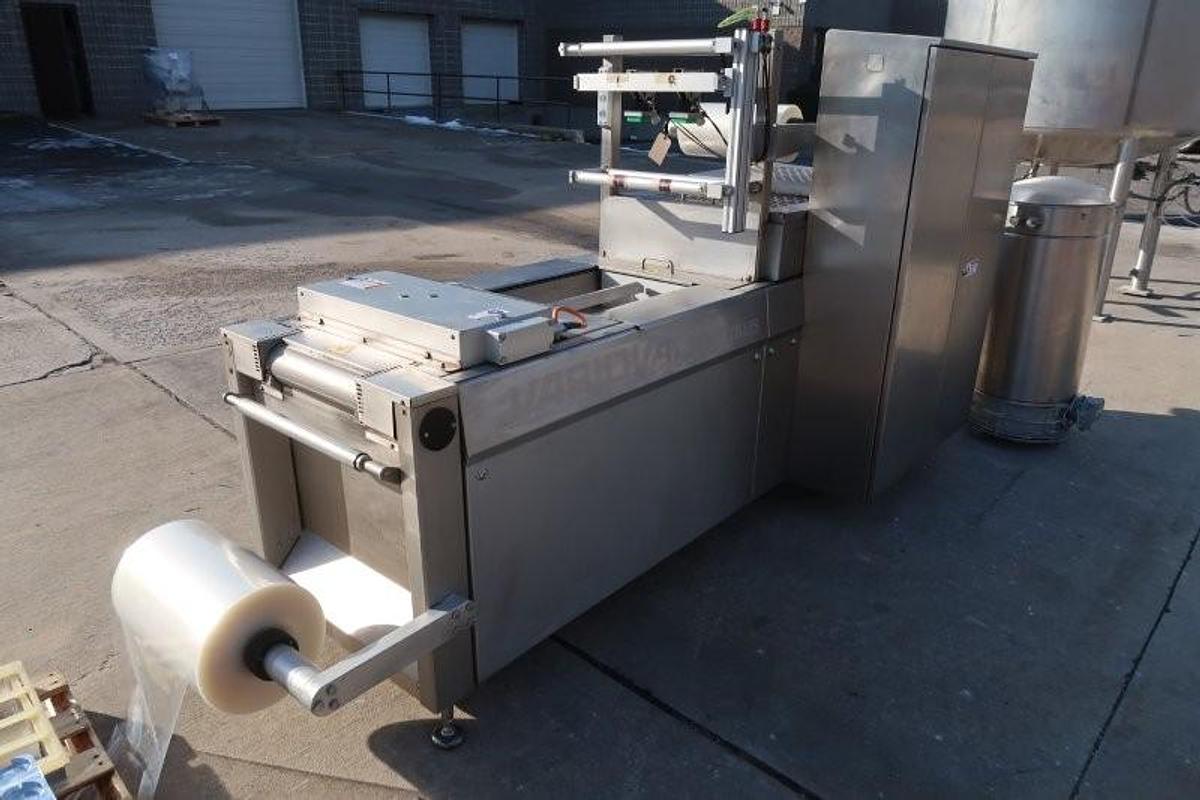 Used Variovac Optimus Thermoforming Form Fill Seal Machine