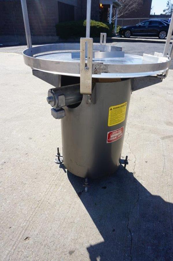 Used 36 In. Diameter Kaps All Rotary Unscrambling/Accumulating Table, Variable Speed