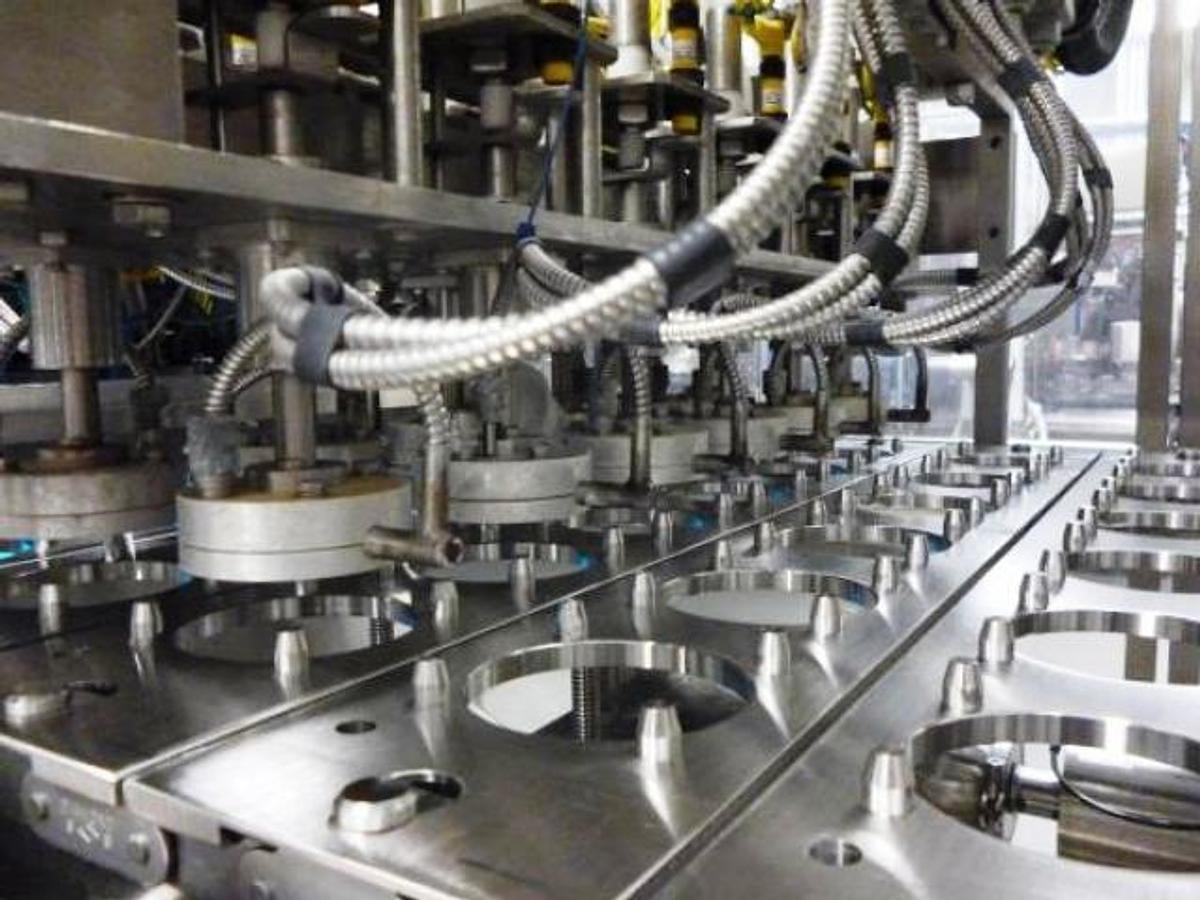 Used Osgood 6 lane “Ultraclean” yogurt cup filler, 360 cups per minute