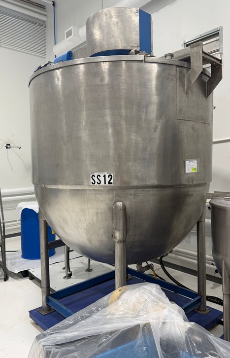 Used Lee 1,000 Gallon SS Jacketed Mixing Tank, 40 PSI