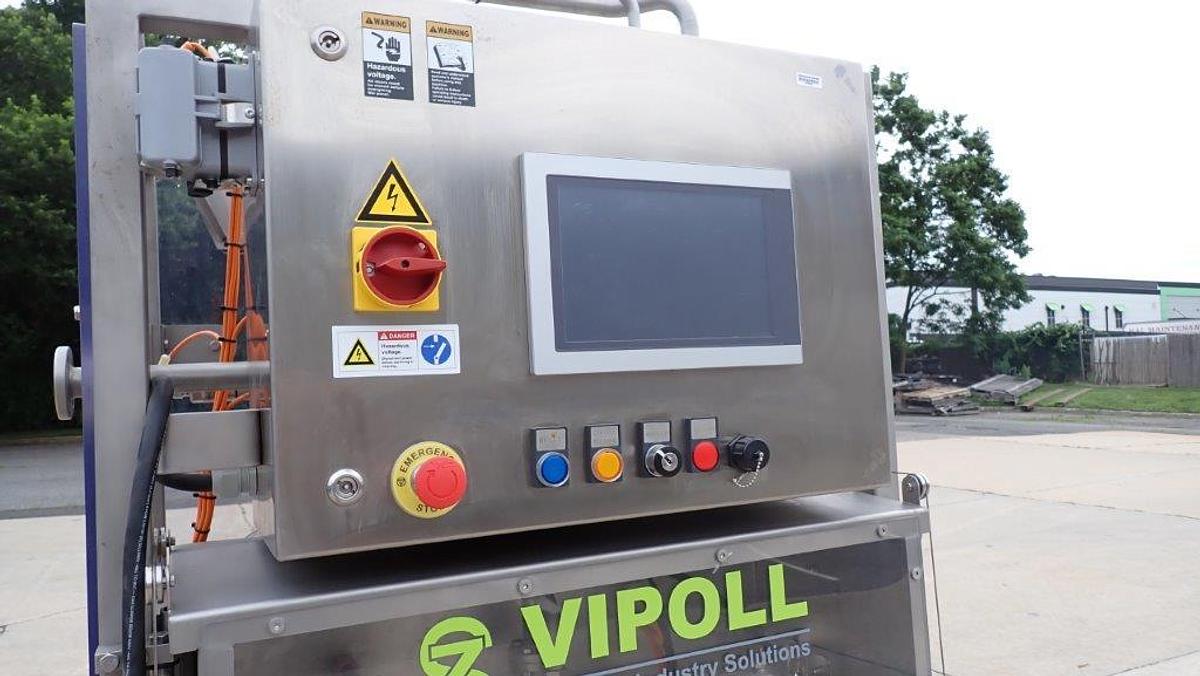 Used Vipoll Visitron Beverage Filling Machine
