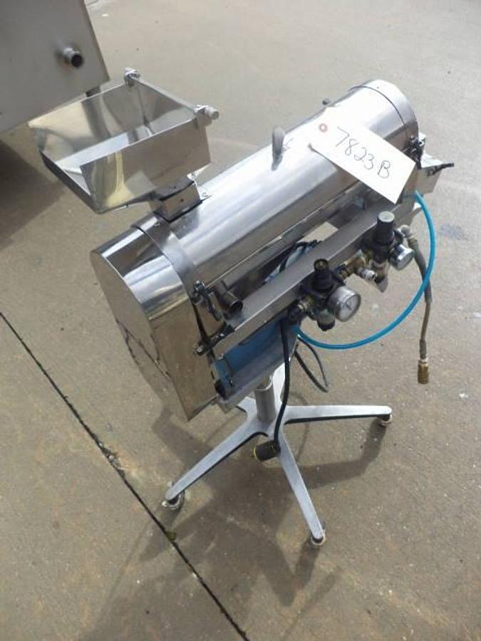 Used Key Industries CP150 capsule polisher, portable