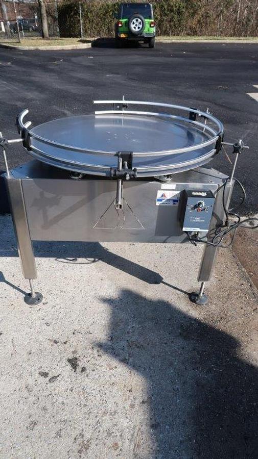Used 40 In. Diameter Apacks SS Rotary Unscrambling/Accumulating Table