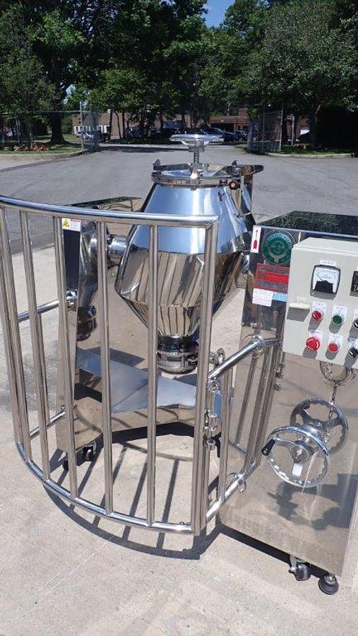 Used 3 Cu. Ft. Stainless Slant Cone Tumbling Blender, Unused