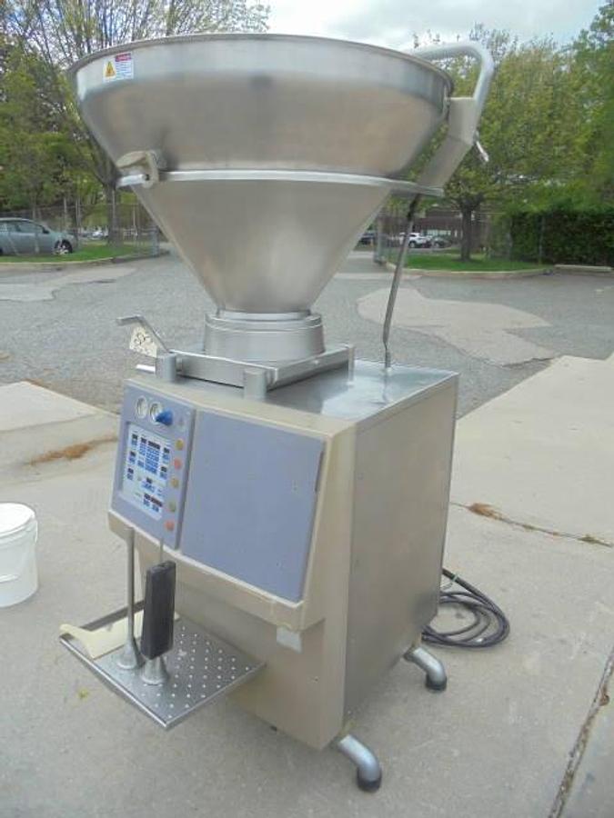 Used Handtmann VF-100 Vacuum Filling Machine
