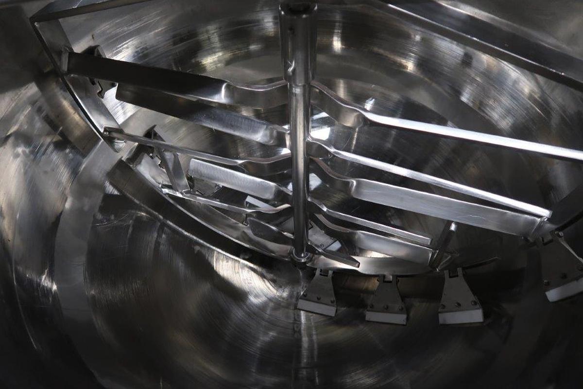 Used 250 Gallon Hamilton 316 SS Double Motion Kettle, Tilt-Out Agitation, XP