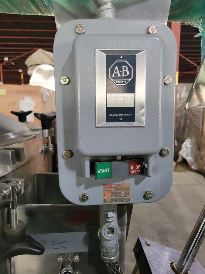 Used 200 Gallon Lee Stainless Scraper Agitated Pressure Tank, Tilt Out Agitation