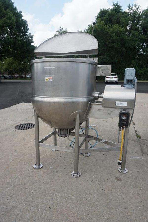 Used 150 Gallon JC Pardo Type 316 SS Jacketed Kettle, with Horizontal Scraper Agitation