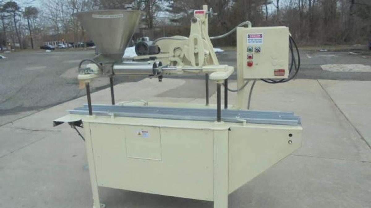 Used MRM Elgin Twin Piston Automatic Filler, 97 Ounce Pistons