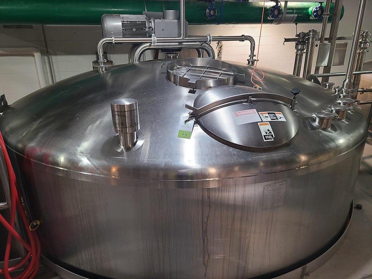 Used Walker 6,000 Gallon 316L Jacketed Mix Tank, Sanitary