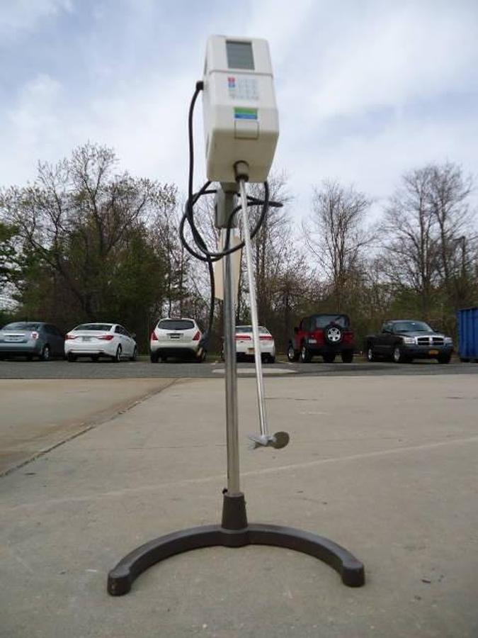 Used Lightnin Tabletop Lab Propeller Mixer, Digital