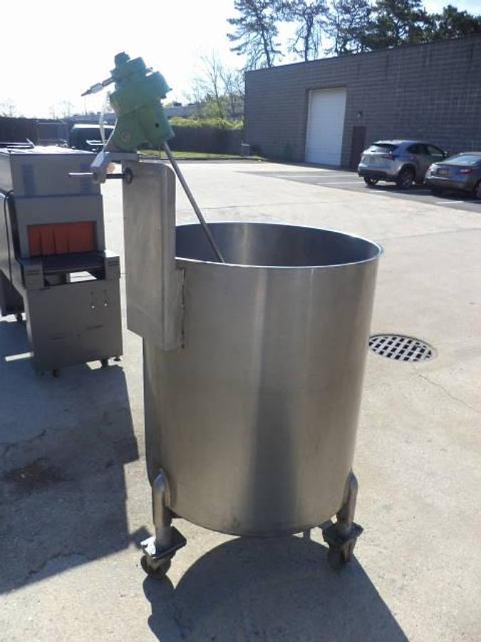 Used 150 Gallon Tolan Stainless Steel Vertical Tank, Portable