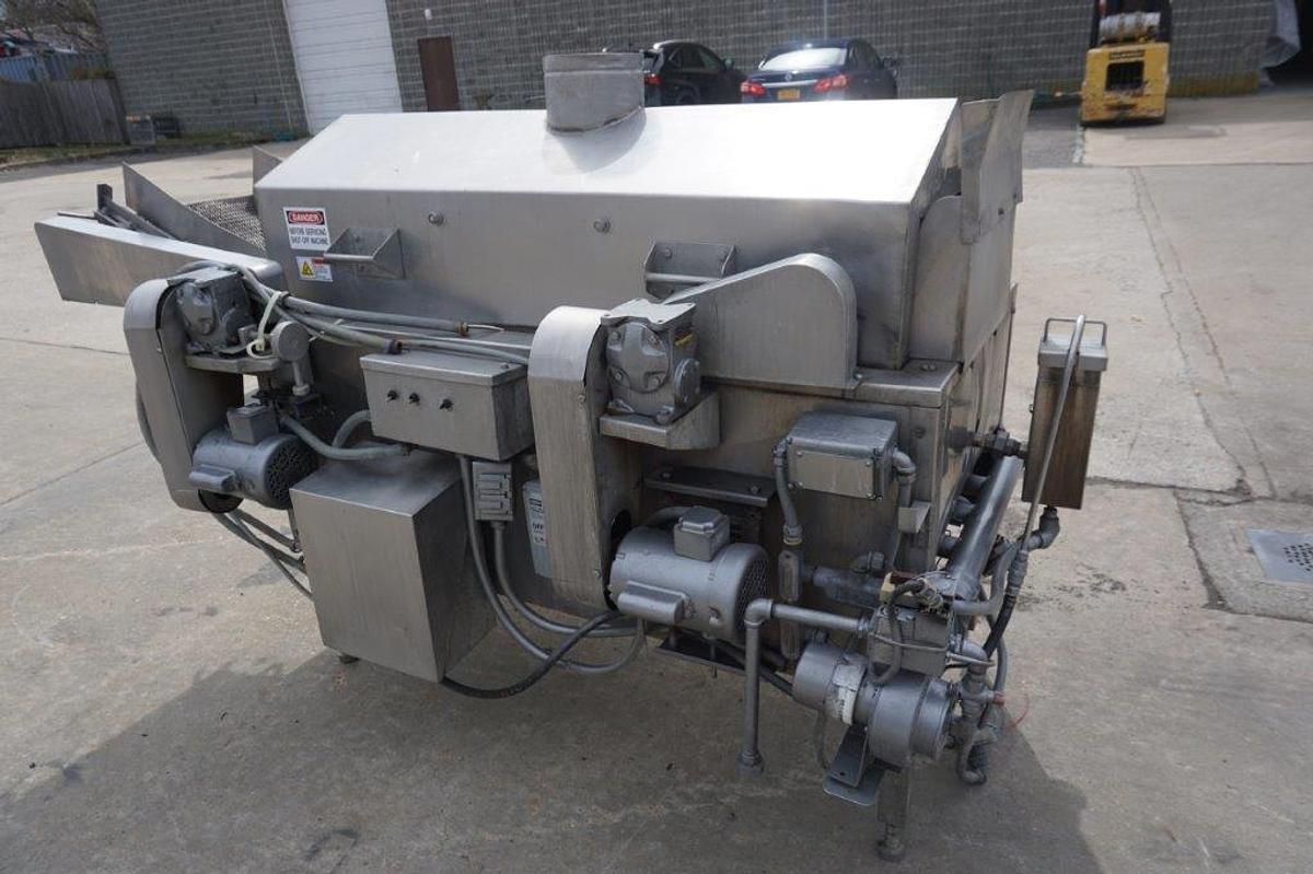 Used Heat & Control Continuous Gas Fired Fryer, 16 In. Wide Belt