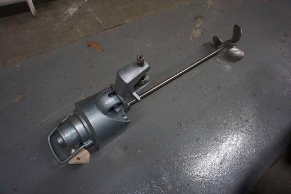 Used Lightnin Air Operated Clamp On Portable Agitator