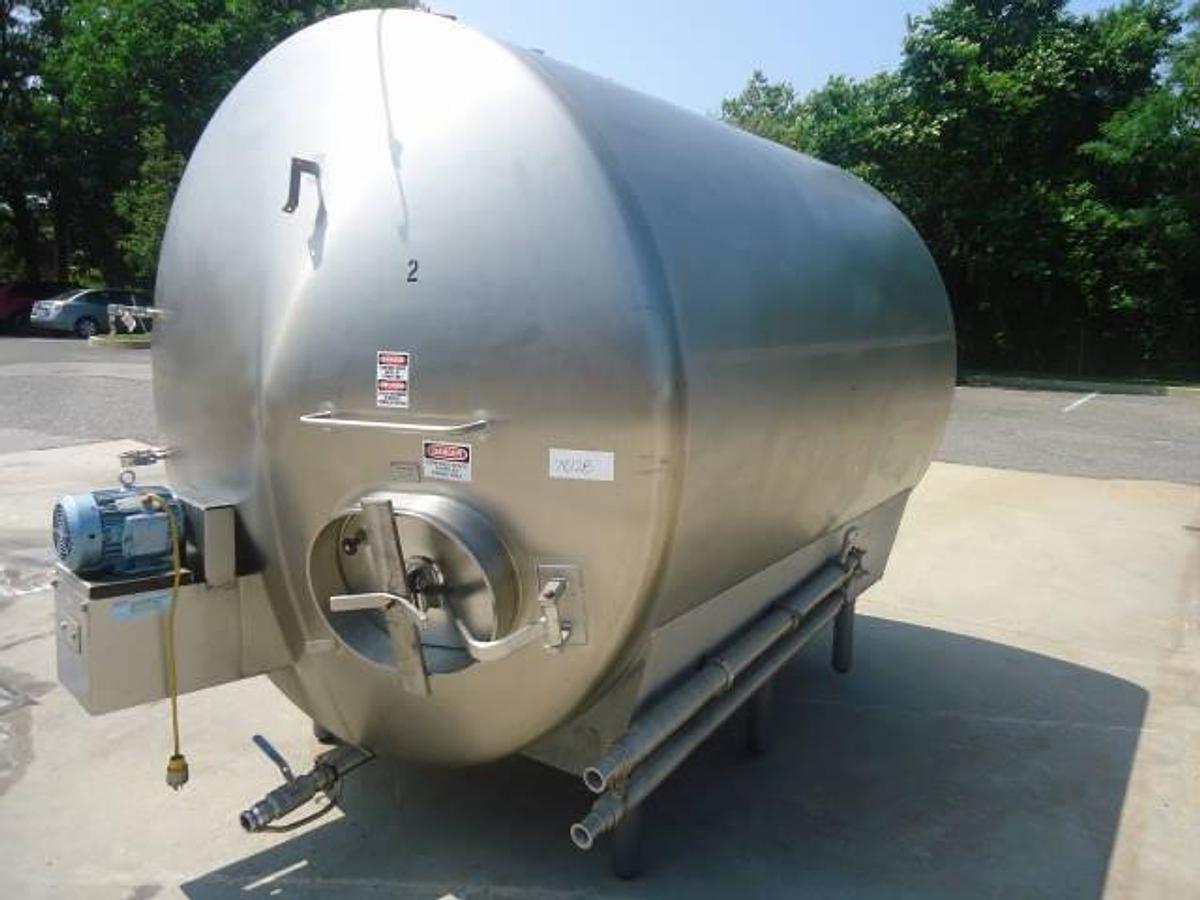 Used 2,500 Gallon Cherry Burrell Stainless Steel Horizontal Mix Tank
