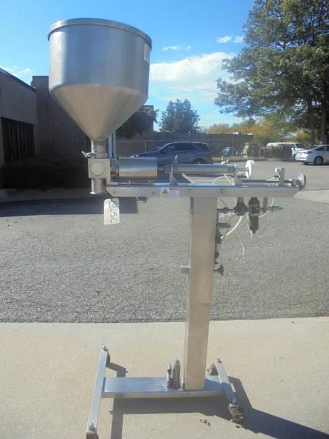 Used Holmatic Single Piston Filler/Depositor, Air Operated