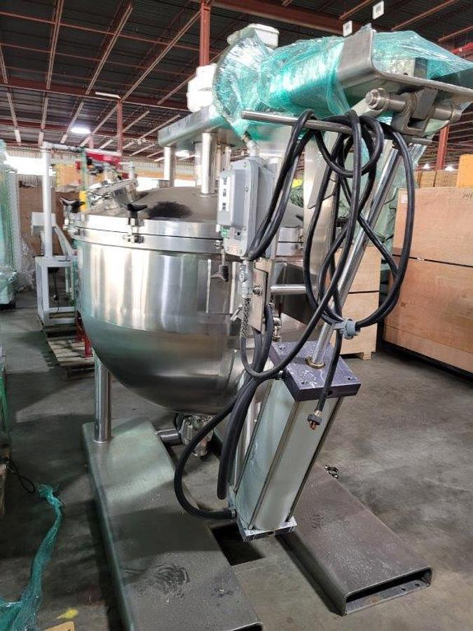 Used 200 Gallon Lee Stainless Scraper Agitated Pressure Tank, Tilt Out Agitation