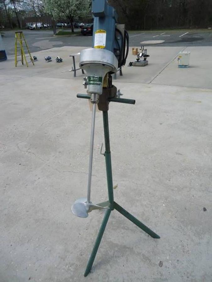 Used Mixmor 1/3 Hp Single Phase Portable Agitator, Variable Speed
