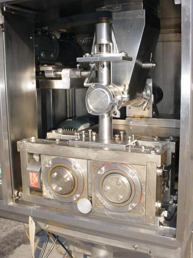 Used Fitzpatrick L-83 Chilsonator Roll Compactor