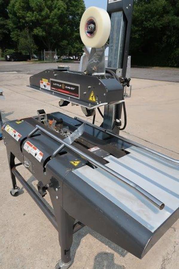 Used Little David Case Sealer/Taper, Single Phase