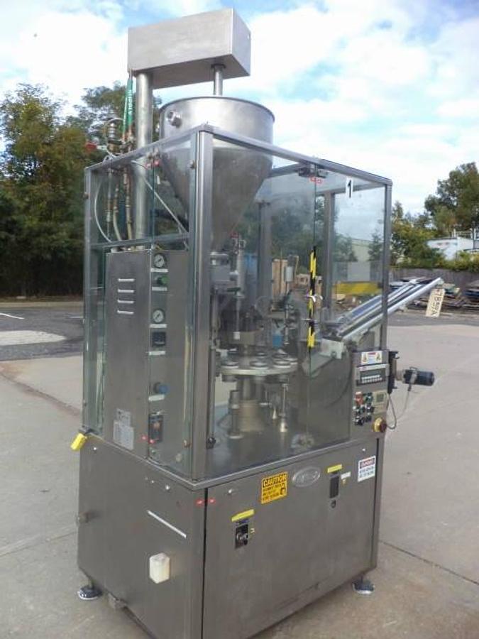 Used Kalix KX-70 Hot Air Plastic Tube Filling/Sealing Machine, 70 Per Minute