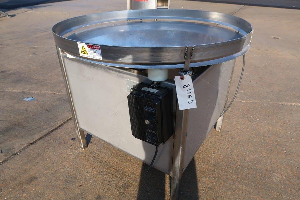 Used 38 In. Diameter PPET Rotary Unscrambling/Accumulating Table, Varispeed
