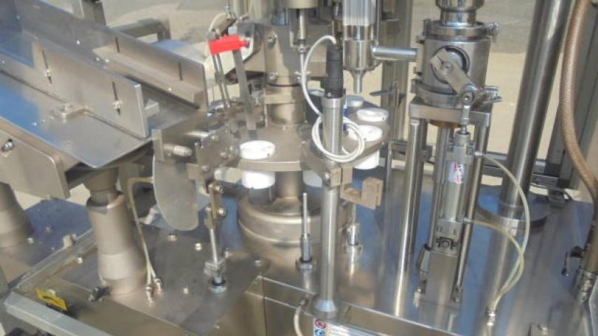 Used TGM Hot Air Automatic Plastic Tube Filling & Sealing Machine