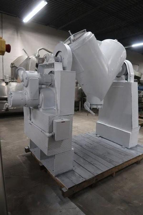 Used 10 Cu. Ft. Patterson Kelley SS Jacketed Twin Shell Blender