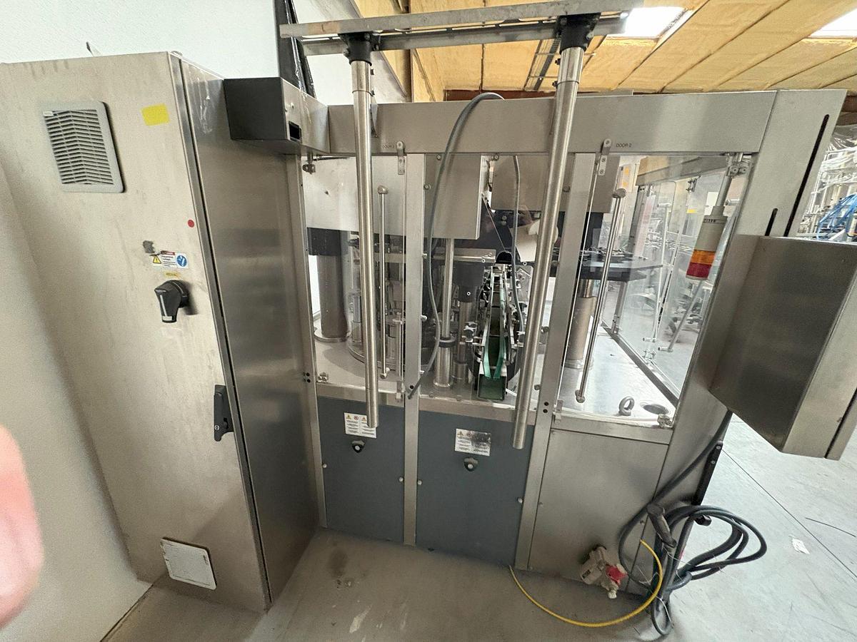 Used Robino & Galandrino Wire Hooder with Hood Magazine Dispenser