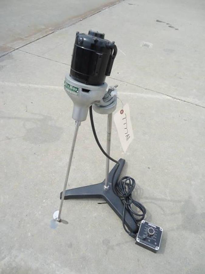 Used Mixmor Tabletop Laboratory Propeller Mixer, Vari Speed