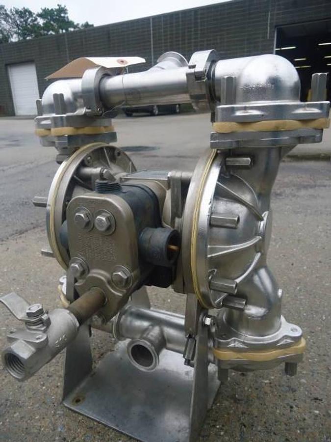 Used Sandpiper Ssb1-A Double Diaphragm Pump, Stainless