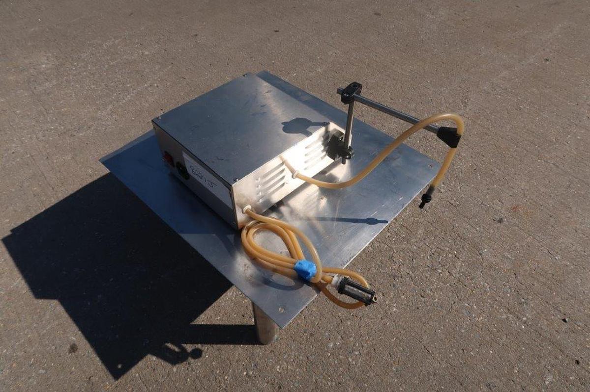 Used Tabletop Liquid Filler, Single Phase Electrics